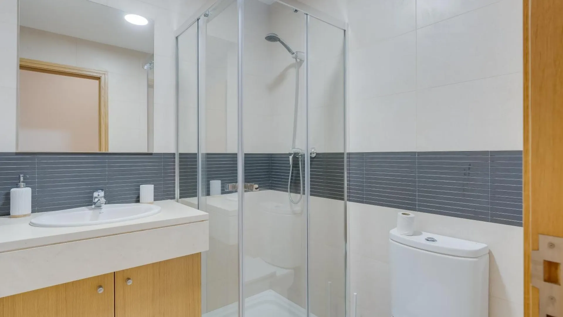 דירה פונשל Barreiros Residence I